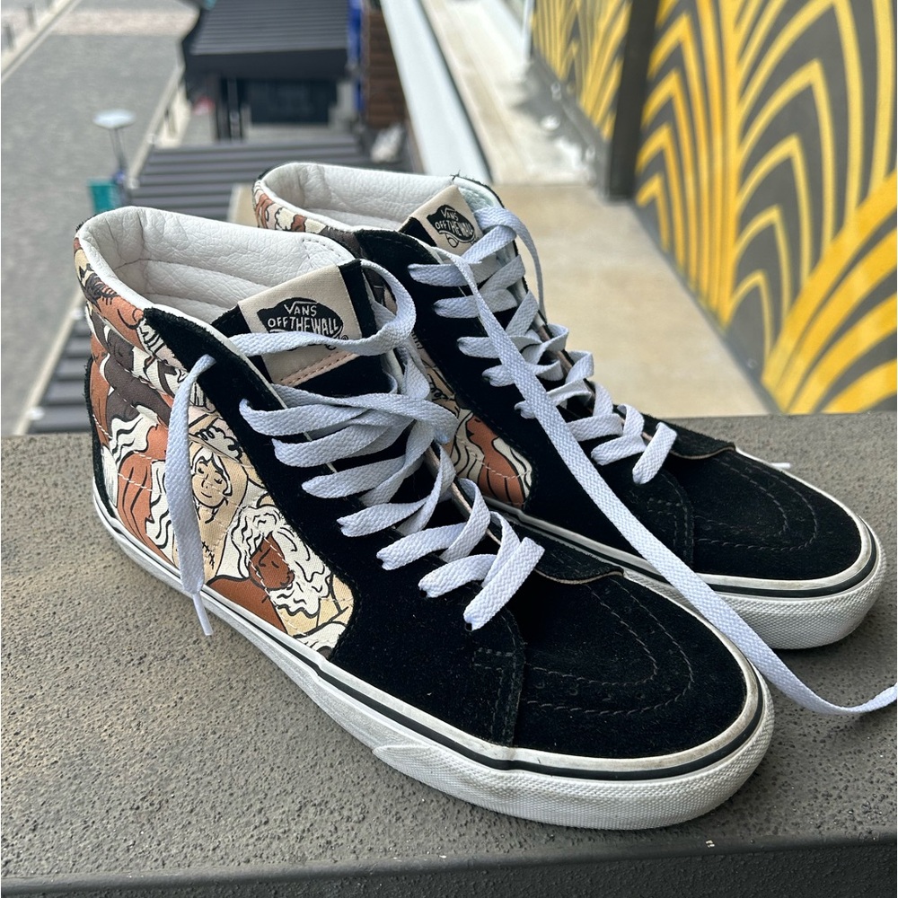 Vans high top ‘breast cancer awareness’